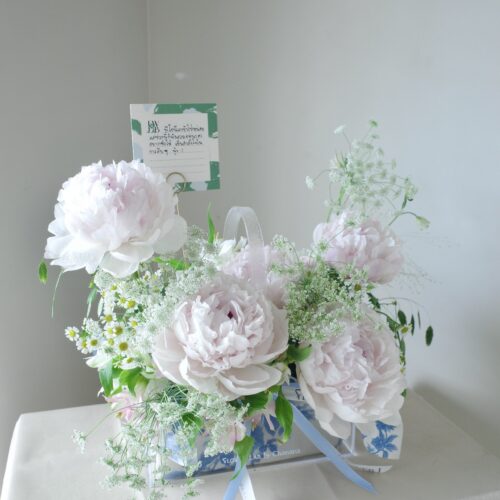 White Peony– Acrylic Basket – AK01 | Flowerlab
