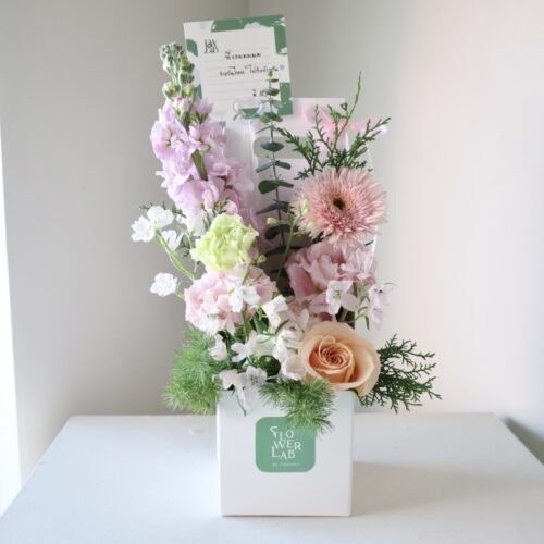 Tiny Box -กล่องดอกไม้สด สีชมพู [F-TIN-002]