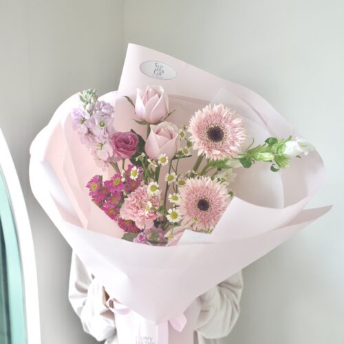 Small-M Bouquet - ช่อดอกไม้ขนาดเล็ก โทนสีชมพู [F-BOU-SM-006]