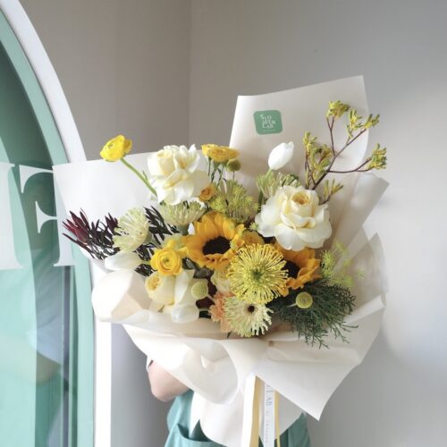 Medium-S Bouquet - ช่อดอกไม้สดขนาดกลาง โทนสีเหลืองขาว [F-BOU-MS-005]