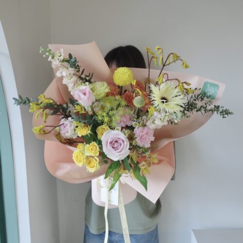 Small-L Bouquet - ช่อดอกไม้สดขนาดเล็ก โทนสีสดใส [F-BOU-SL-015]