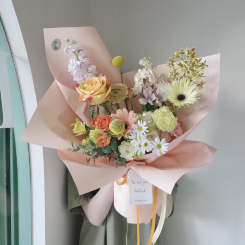Small-L Bouquet - ช่อดอกไม้สดขนาดเล็ก โทนสีสดใส [F-BOU-SL-013]